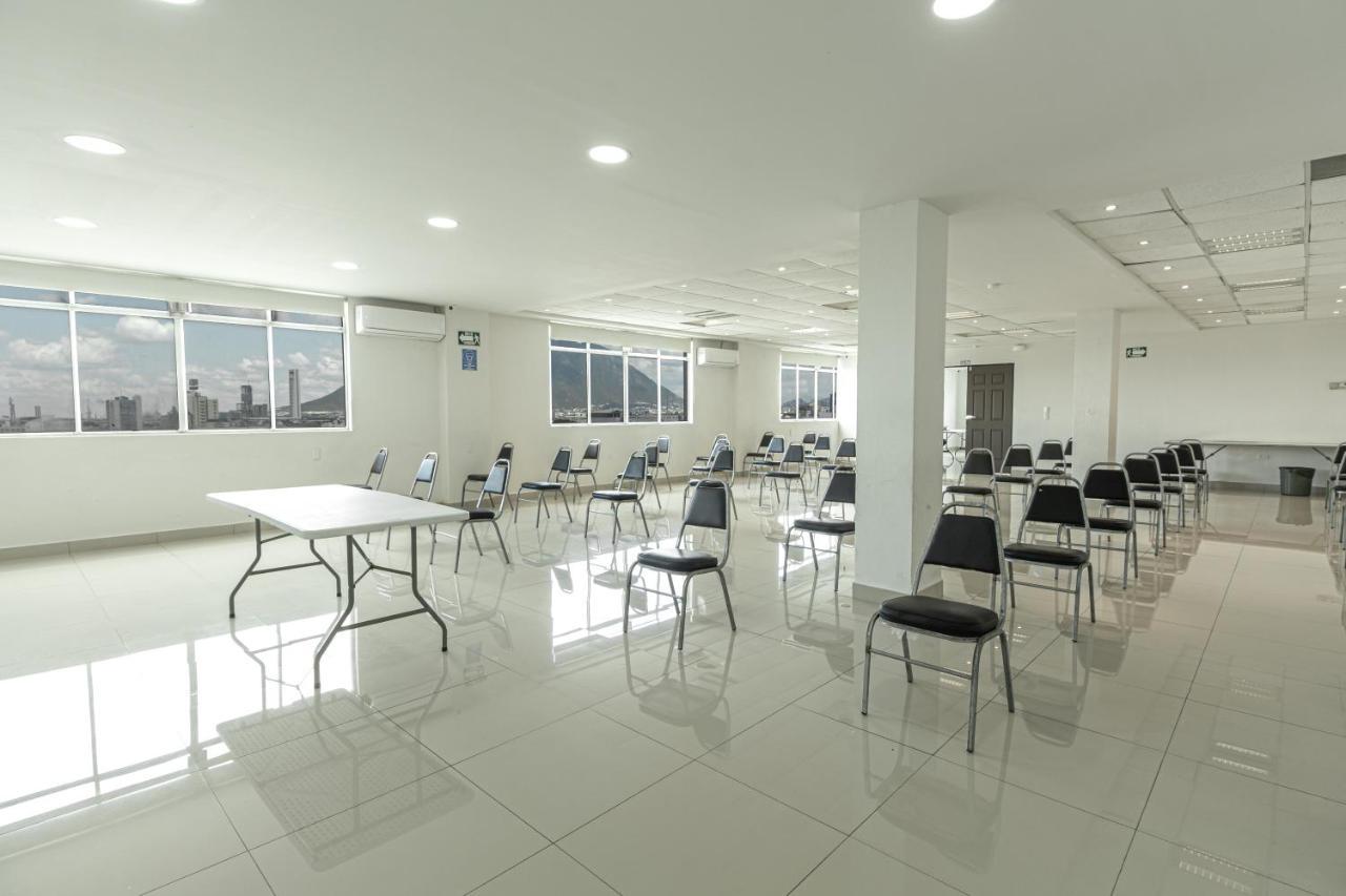Hotel Plaza Del Arco Express Monterrey Exteriér fotografie