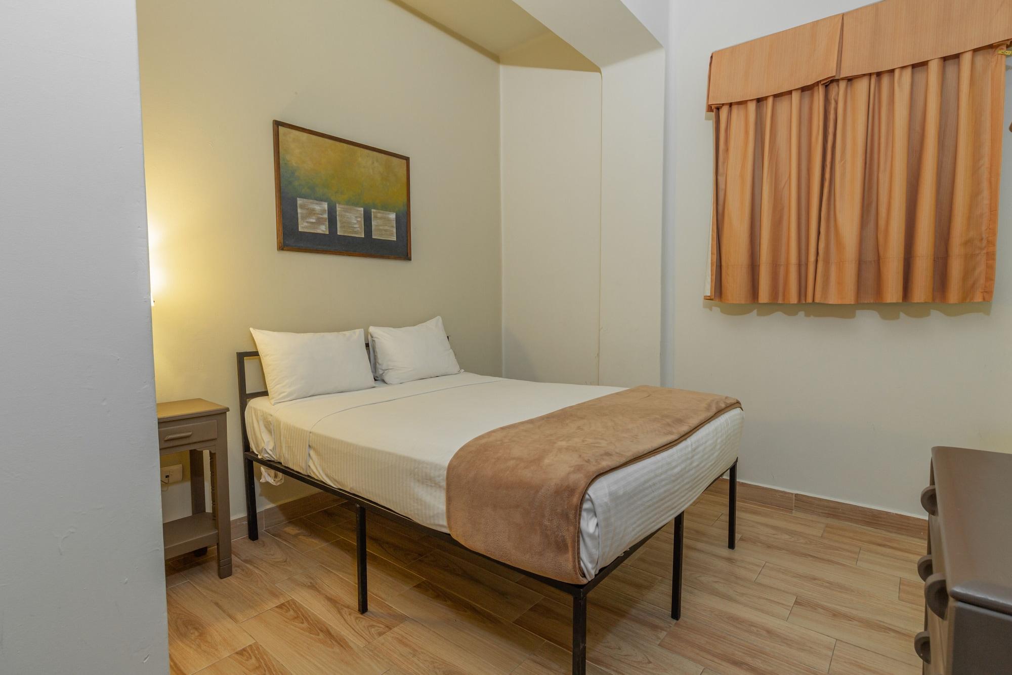 Hotel Plaza Del Arco Express Monterrey Exteriér fotografie